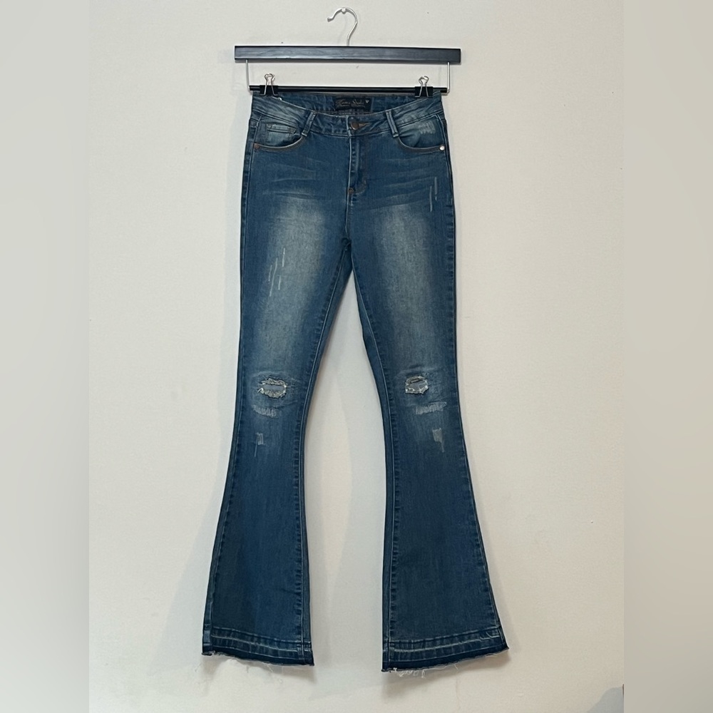 Size 3 | Roma Studio Flared Jeans | Premium Collection